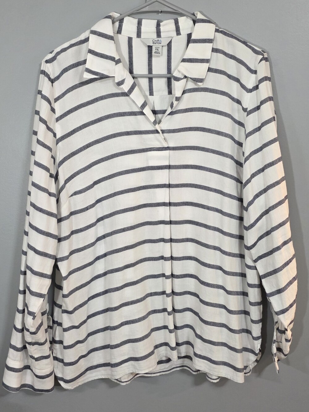 croft & barrow White and Gray Striped Button-Front Shirt